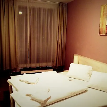 Hory Apartment *