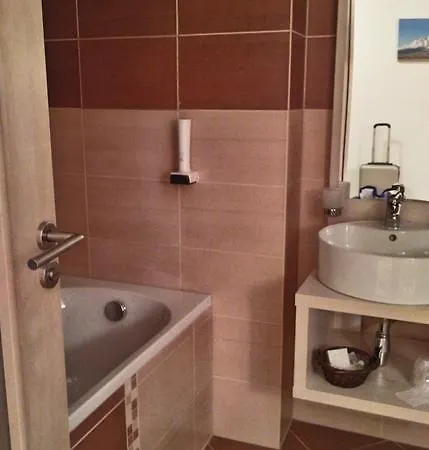 Hory Apartment *