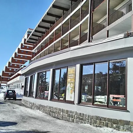 Hory Apartment *
